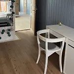 8 Person In Larvig