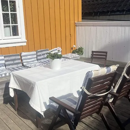Prázdninový dům 8 Person In Larvig *
