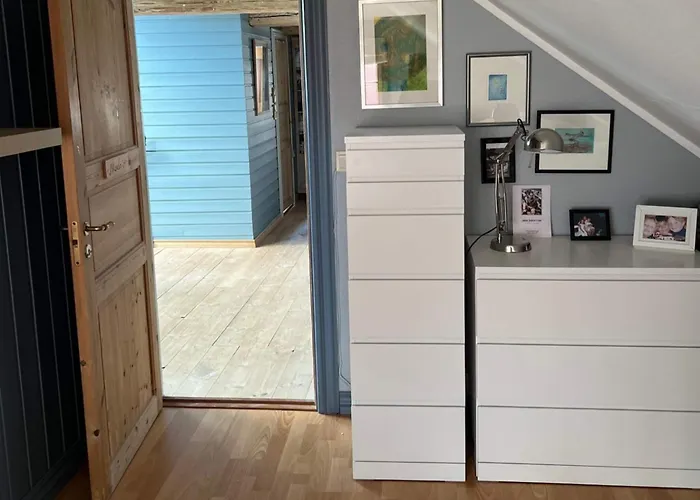 Feriehus 8 Person In Larvig *